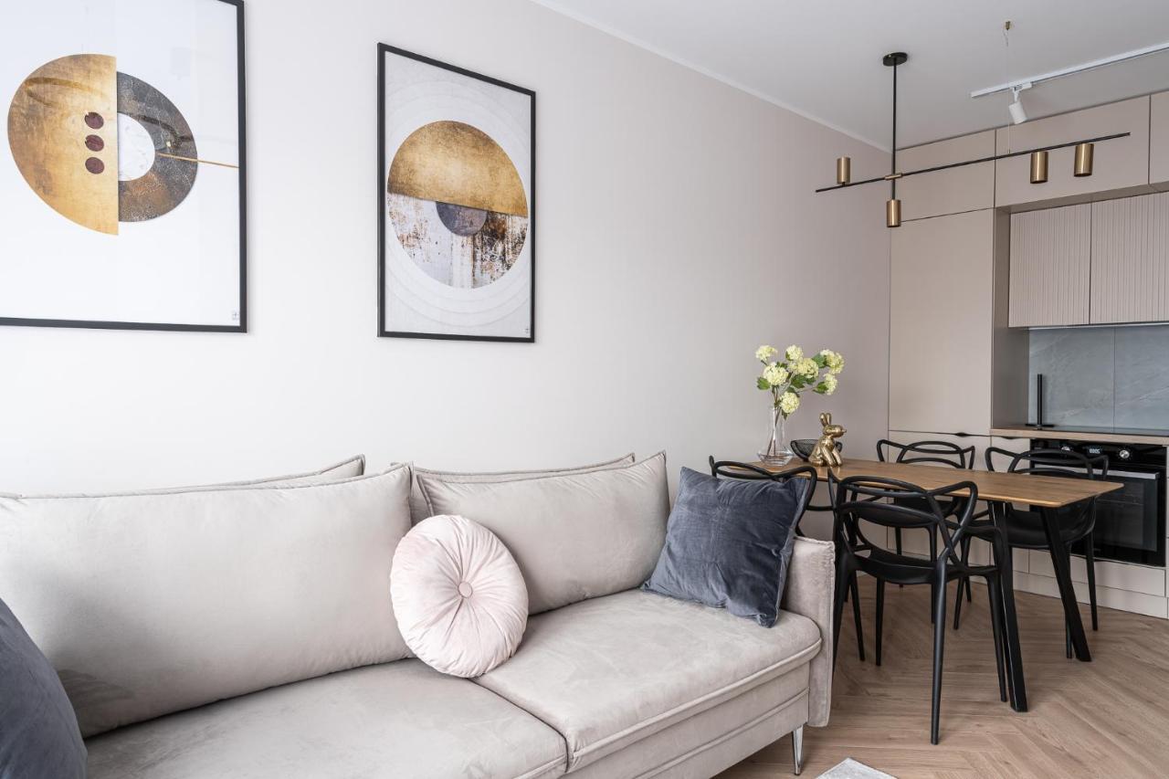 Rentplanet - Nowa Manufaktura Apartment Wroclaw Luaran gambar