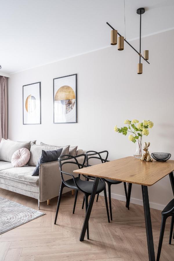 Rentplanet - Nowa Manufaktura Apartment Wroclaw Luaran gambar