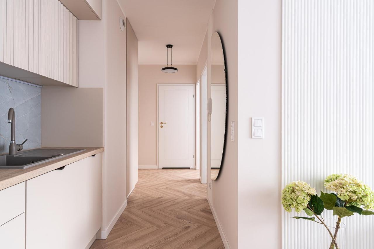 Rentplanet - Nowa Manufaktura Apartment Wroclaw Luaran gambar
