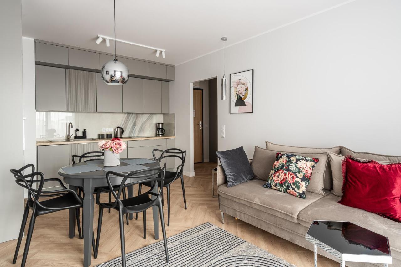 Rentplanet - Nowa Manufaktura Apartment Wroclaw Luaran gambar