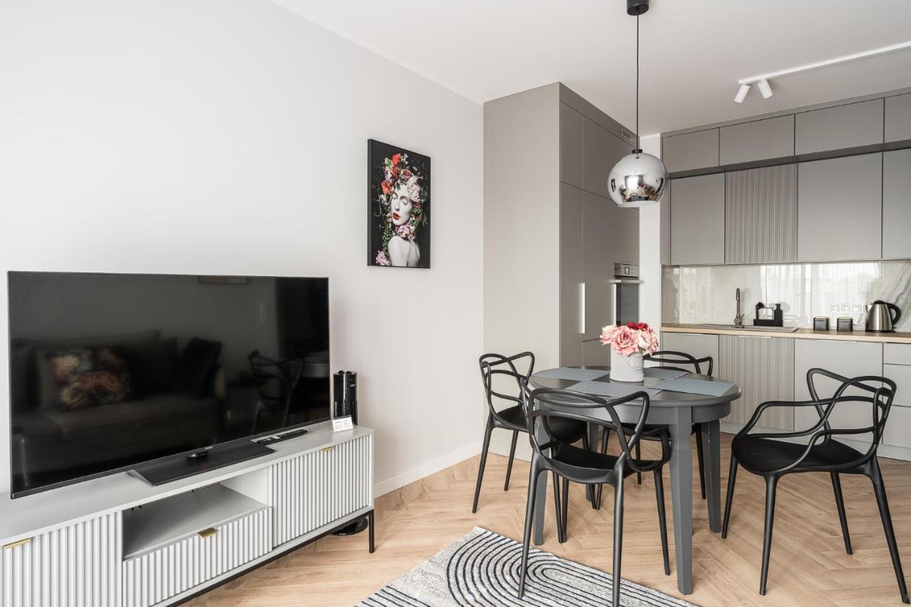 Rentplanet - Nowa Manufaktura Apartment Wroclaw Luaran gambar